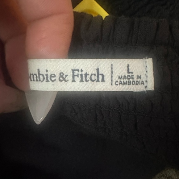 Abercrombie & Fitch Black Crop Top - Picture 4 of 4